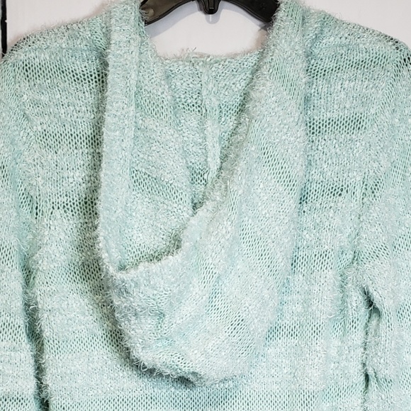 *SOLD*  Almost Famous Mint Fuzzy Hooded Sweater XL - Picture 8 of 8